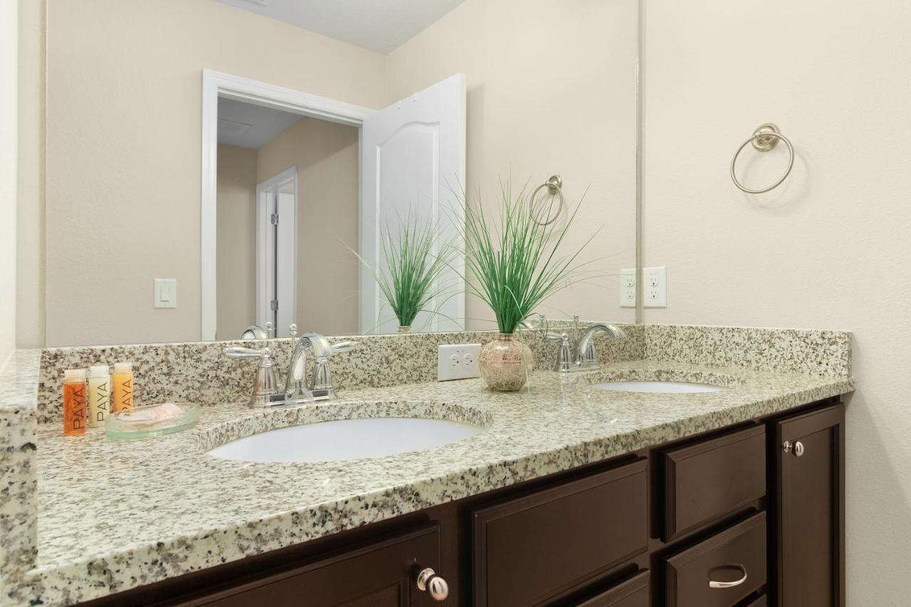 A Whole New World Villa Kissimmee Exteriör bild